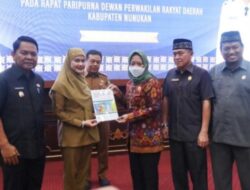 Bupati Laura Sampaikan Nota Rancangan Peraturan Daerah RPJPD Tahun 2025 – 2045