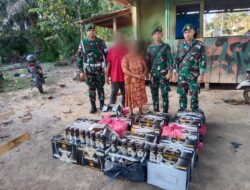 “Satgas Pamtas Yonarmed 11 Kostrad Gagalkan Penyelundupan 480 Kaleng Miras Merek Huster di Sebuku”