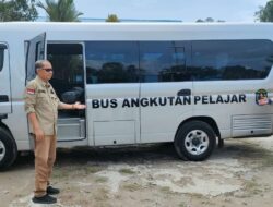 Pelajar di Lumbis dan Sebatik Barat Dapat Bus Baru
