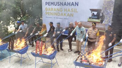 Bea Cukai Nunukan Melakukan Hibah dan Pemusnahan Ribuan Barang Ilegal