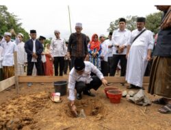 Pemprov Resmikan Peletakan Batu Pertama Gedung Asrama Ribaatul Al-Khairaat