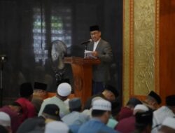 Plt. Sekda Nunukan, Shalat Idul Fitri Bersama Masyarakat di Islamic Center