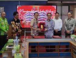 Bupati H. Irwan Sabri Teken MoU Dengan Universitas Hasanuddin