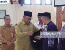 Wabup Lepas Sebanyak 50 Calon Jamaah Haji Malinau 2025