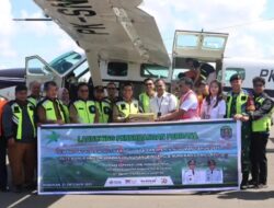 Bupati Irwan Melaunching Penerbangan Perdana SOA Penumpang Udara Nunukan – Long Layu (PP) dan SOA Barang Nunukan – Long Bawan