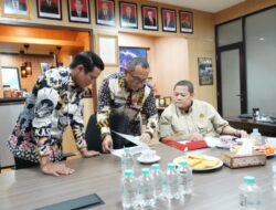 Bupati H.Irwan Sabri Tegaskan Tiga Desa Tetap NKRI, Koordinasi Langsung ke BNPP Terkait Isu Batas RI–Malaysia