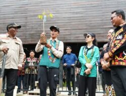Terjang Jeram dan Hutan Perbatasan, Bupati Nunukan Kunker Ke PLBN Labang