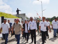 Pemprov Sambut Kunjungan Wamen Digital Sarawak di PLBN Long Nawang
