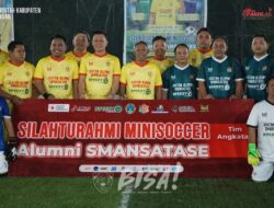 Bupati dan Wabup Meriahkan Silaturrahmi Mini Soccer Alumni Smansatase