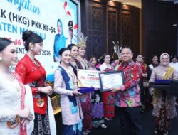 Peringatan Hari Kartini, HUT PKK dan Dekranasda Di Kabupaten Malinau Menjadi Momen Penguatan Peran Perempuan Dalam Pembangunan Kedepan