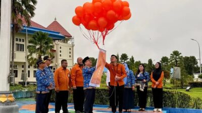 PLH Sekda Malinau Pimpinan Apel Korpri, dan Canangkan Sensus Ekonomi 2026