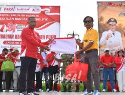 Sambut HUT RI Ke 81, Bulungan Bagikan Ribuan Bendera Merah Putih